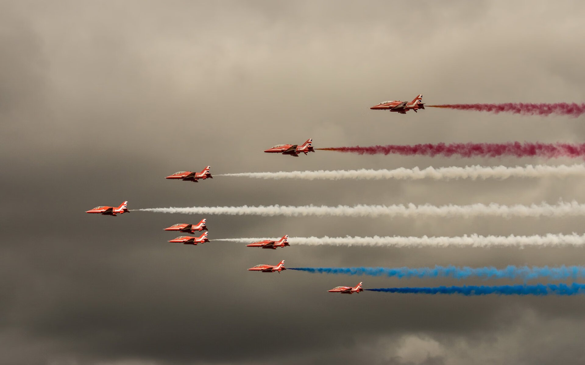 国家队训练节奏为何与比赛节奏脱节，国家队的训练时间